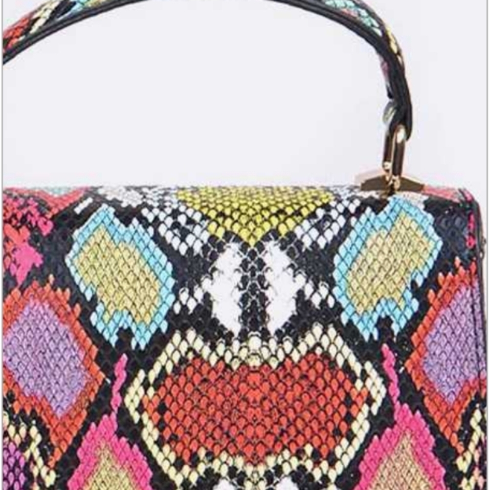 Multi Color Snake Print Convertible Top Handle - Picture 6 of 9